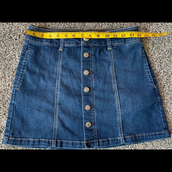 American Eagle Stretch Button Down Denim Skirt Size 4 - Picture 5 of 6